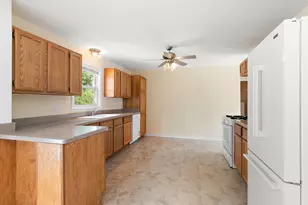 18145 Harlem Ave, Tinley Park, IL 60477 - Photo 5