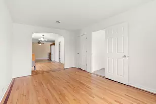 18145 Harlem Ave, Tinley Park, IL 60477 - Photo 9