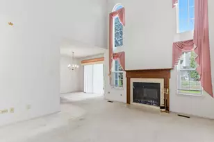 1192 Scott Ct, Carol Stream, IL 60188 - Photo 3