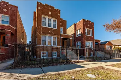 4634 S Sawyer Avenue, Chicago, IL 60632 - Photo 1