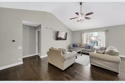 3025 Coastal Drive, Aurora, IL 60503 - Photo 3