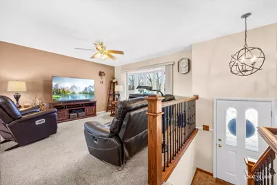 539 Ridge Place, Streamwood, IL 60107 - Photo 13