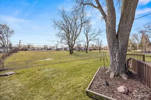 539 Ridge Pl, Streamwood, IL 60107 - Photo 27