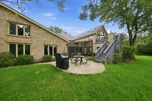 23W350 Pelham Ct, Naperville, IL 60540 - Photo 41