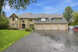 23W350 Pelham Ct, Naperville, IL 60540 - Photo 3