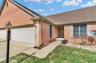 1613 Broadmoor Dr, Champaign, IL 61821 - Photo 17