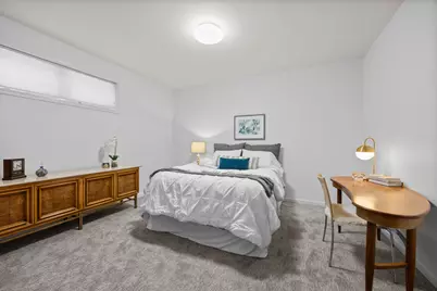 1915 W Henderson Street, Chicago, IL 60657 - Photo 23