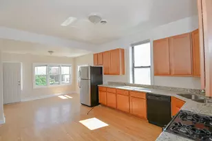 2230 W Iowa St, Chicago, IL 60622 - Photo 3