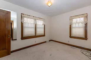 2200 10th St, East Moline, IL 61244 - Photo 17