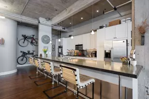 850 W Adams St, Chicago, IL 60607 - Photo 3