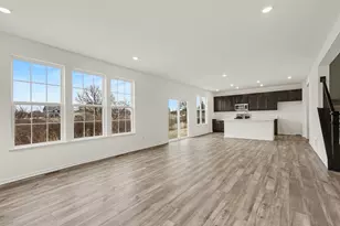 11453 Clyde Dr, Crown Point, IN 46307 - Photo 3