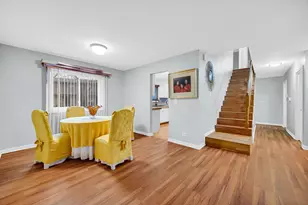 40 Huntingwood Rd, Matteson, IL 60443 - Photo 9