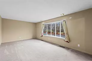 3248 Vista Dr, Danville, IL 61832 - Photo 7