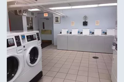 2740 N Pine Grove Avenue #19D, Chicago, IL 60614 - Photo 9