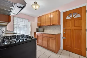 6607 N Damen Ave, Chicago, IL 60645 - Photo 5