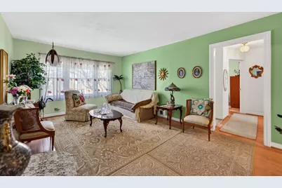 6607 N Damen Avenue #2N, Chicago, IL 60645 - Photo 9