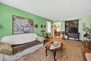 6607 N Damen Ave, Chicago, IL 60645 - Photo 11