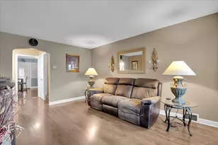 6719 S Keeler Ave, Chicago, IL 60629 - Photo 3