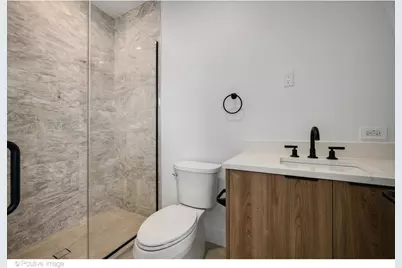 1124 W Addison Street #2, Chicago, IL 60613 - Photo 19