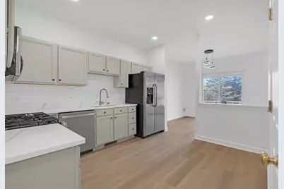 264 Blue Spruce Lane, Glendale Heights, IL 60139 - Photo 3