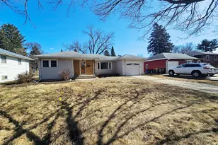 316 29th St, Rockford, IL 61108 - Photo 3