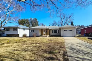 316 29th St, Rockford, IL 61108 - Photo 1