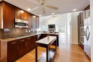 57 Chestnut Ave, Clarendon Hills, IL 60514 - Photo 11