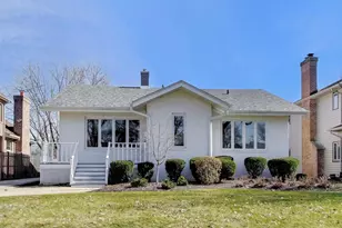 57 Chestnut Ave, Clarendon Hills, IL 60514 - Photo 1