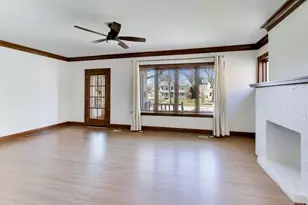 57 Chestnut Ave, Clarendon Hills, IL 60514 - Photo 13