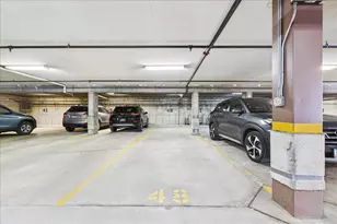 300 E Dundee Rd, Buffalo Grove, IL 60089 - Photo 25