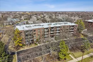 300 E Dundee Rd, Buffalo Grove, IL 60089 - Photo 1