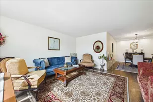 300 E Dundee Rd, Buffalo Grove, IL 60089 - Photo 5