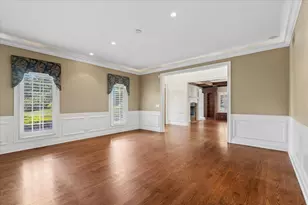 1546 Bobolink Cir, Woodstock, IL 60098 - Photo 9
