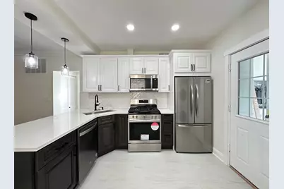 3045 W Addison Street #1, Chicago, IL 60618 - Photo 3