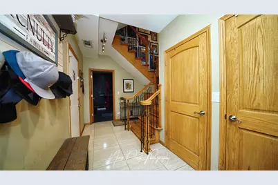 127 E Grand Avenue, Fox Lake, IL 60020 - Photo 3