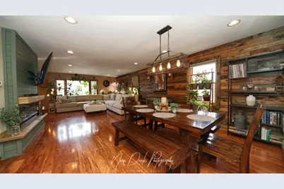 127 E Grand Avenue, Fox Lake, IL 60020 - Photo 13