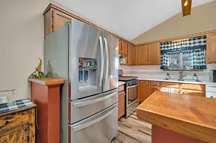 801 Phyllis Dr, Wilmington, IL 60481 - Photo 9