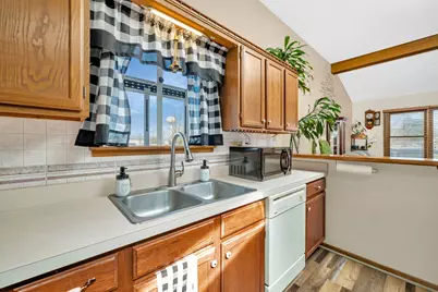 801 Phyllis Drive, Wilmington, IL 60481 - Photo 7