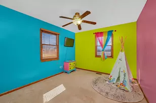 801 Phyllis Dr, Wilmington, IL 60481 - Photo 15