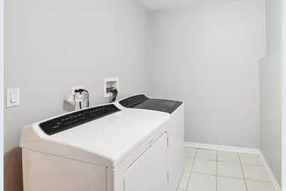 6130 River Bend Place, Lisle, IL 60532 - Photo 25