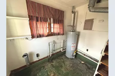 107 Dewolf Street, Odin, IL 62870 - Photo 9