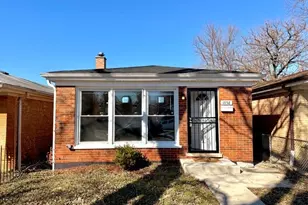 1338 W 108th Pl, Chicago, IL 60643 - Photo 1