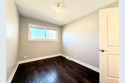 1338 W 108th Place, Chicago, IL 60643 - Photo 9