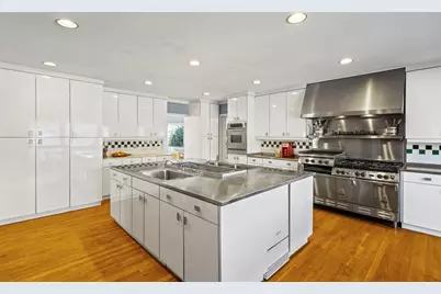 130 Rockgate Lane, Glencoe, IL 60022 - Photo 13