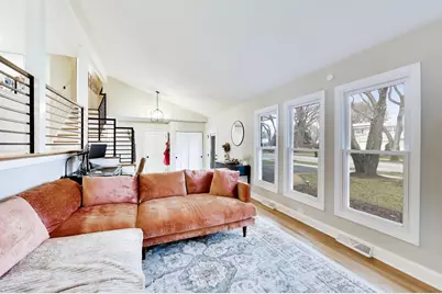 [Address not provided], Arlington Heights, IL 60005 - Photo 7