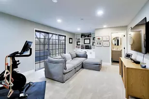 5 E Emerson St, Arlington Heights, IL 60005 - Photo 9