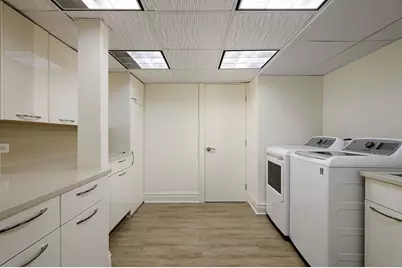 1347 N State Parkway #1, Chicago, IL 60610 - Photo 25