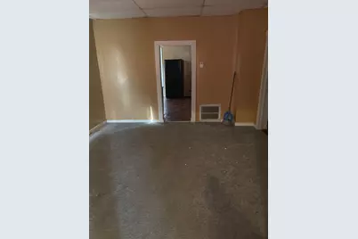 8456 S Buffalo Avenue, Chicago, IL 60617 - Photo 7