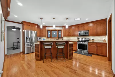 450 Hunter Drive, Carol Stream, IL 60188 - Photo 9