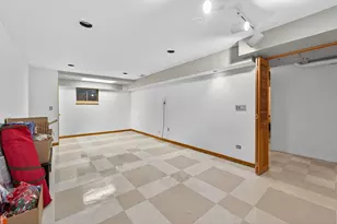 450 Hunter Dr, Carol Stream, IL 60188 - Photo 31